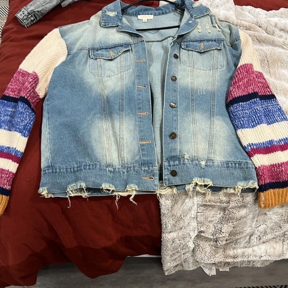 Large Jean jacket - Picture 2 of 2